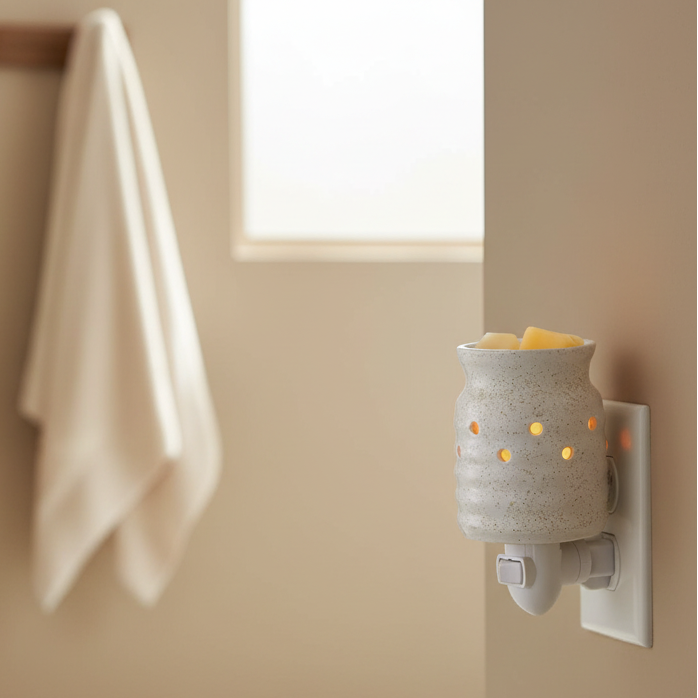 Farmhouse Wax Melt Warmer - Plug-In